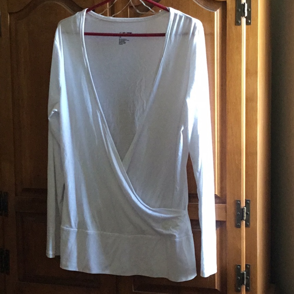 White Surplice Long Sleeve Top - Women's Classic Tee loose fit L